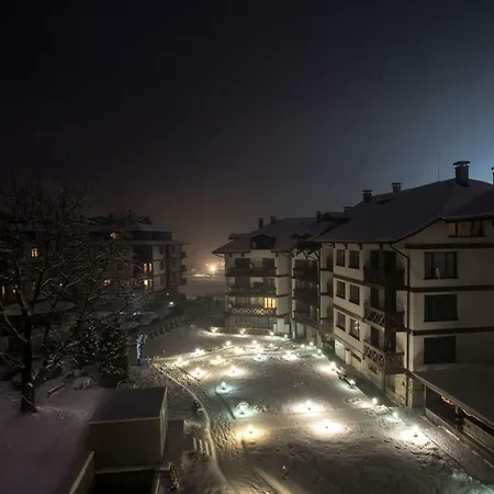Next To Gondola Stylish And Charming Apartment Bansko Zewnętrze zdjęcie