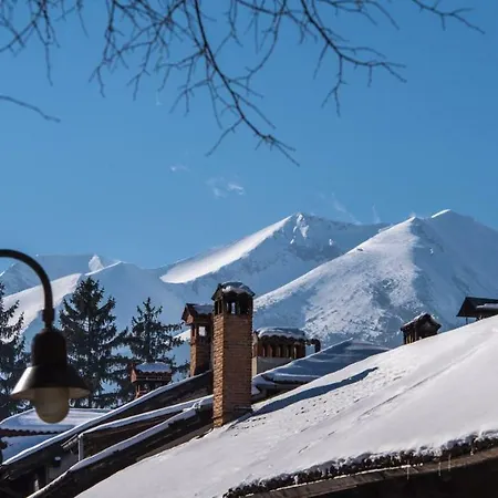 Next To Gondola Stylish And Charming Apartment Bansko Zewnętrze zdjęcie